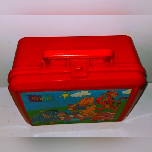 Winnie the Pooh & Friends Lunch Box & Thermos Plastic Red Eeyore Tigger - Picture 3 of 5